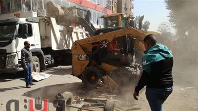 حملة مكبرة لإزالة إشغالات الباعة الجائلين من شوارع عين شمس | فيديو