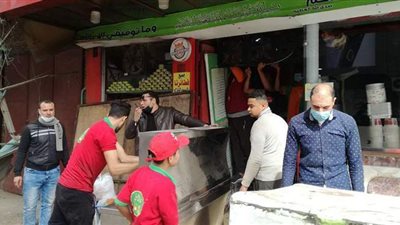 ضبط طعام فاسد بمحل كشري شهير في عين شمس | صور