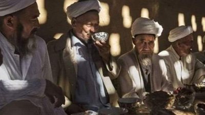 دبلوماسي صيني ينفي شن حملات تطهير عرقي بحق مسلمي الأيجور