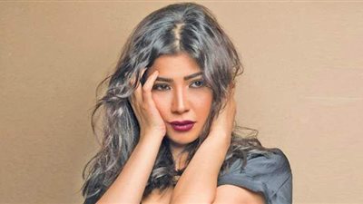 في سرية تامة.. زواج مها نصار والمخرج حسين المنباوي