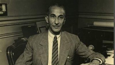 في ذكرى رحيله.. قصة أحمد حسنين من بيت أزهري للسقوط في مستنقع البلاط الملكي