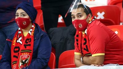 دموع وحسرة ومواساة.. صور ترصد آثار هزيمة الأهلي أمام البايرن في قطر