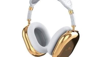 كافيار تطلق إصداراً ذهبياً من سماعة أبل بـ97 ألف يورو
