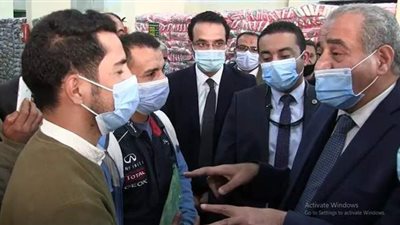 وزير التموين يستجيب لطلب شقيقين بالمنيا باسترجاع حصة تموينية