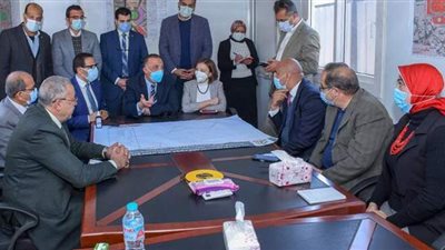 محافظ الإسكندرية يتابع أعمال مشروع تطوير ميدان محطة مصر