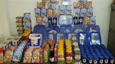 ضبط 3.5 طن سلع غذائية مجهولة المصدر داخل مخزن في القاهرة