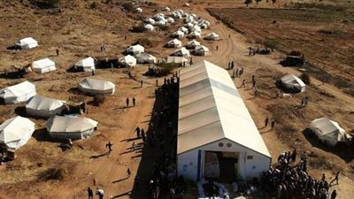 لتفقد أحوال اللاجئين بمخيم راكوبة.. وفد الاتحاد الأوروبي يزور السودان