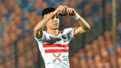 أشرف بن شرقي يتعافى من إصابته ويشارك بمران الزمالك