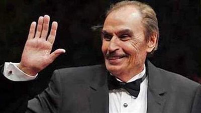 خطاب عزاء من رئيس البرلمان لأشرف زكي بعد وفاة عزت العلايلي