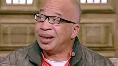 الفنان شريف دسوقي يجدد تهديده بالانتحار على الهواء | فيديو