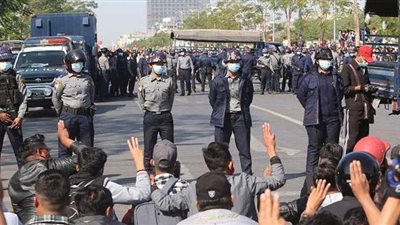 جيش ميانمار يقتحم مقر حزب أونج سان سو تشي