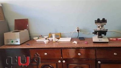 غلق وتشميع معملين تحاليل طبية في حملة  للعلاج الحر ببني سويف