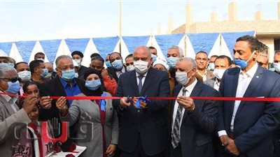 محافظ قنا يشهد الافتتاح التجريبي لمشروع الصرف الصحي لمدينة نقادة