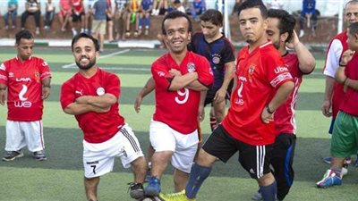 أقزام كرة القدم.. لسه الأماني ممكنة.. يحلمون باعتمادهم رسميًا.. وبمعاملة مثالية.. ومطالب رياضية وحقوقية بمساندتهم