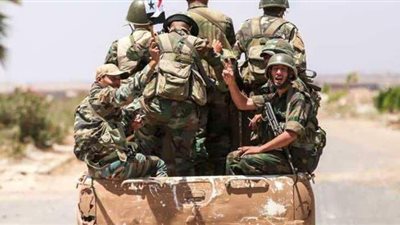 غارات مجهولة تستهدف شحنات أسلحة قرب معبر عسكري بين العراق وسوريا