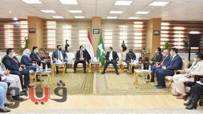 محافظ الشرقية يلتقي مع عدد من أعضاء الشيوخ والنواب
