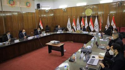 مجلس الدولة يعقد اجتماعًا لإدارة لوحات المعلومات الرقمية | صور