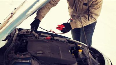 3 عوامل تحمي بطاريات سيارتك من التلف