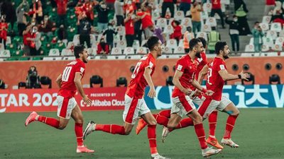 هاني أبو ريدة يهنئ الأهلي ببرونزية الأندية: مبروك يا أبطال