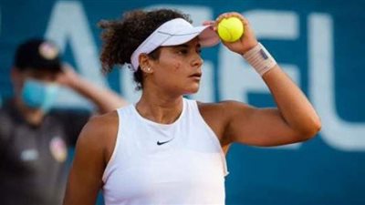 والدة ميار شريف: حزينة ومش بترد على تليفوناتي بعد خسارتها في بطولة أستراليا