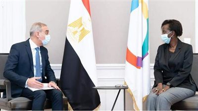 سفير مصر لدى فرنسا يلتقي بالسكرتيرة العامة للمنظمة الفرانكفونية
