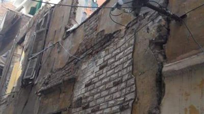 انهيار أجزاء من عقار بكرموز في الإسكندرية