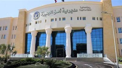 بعد تصوير نجليهما ممسكا بسلاح أبيض.. ما عقوبة صاحب المقهى وزوجته؟