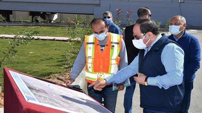 السيسي يتفقد مشروع تطوير محور مسطرد بشرق القاهرة