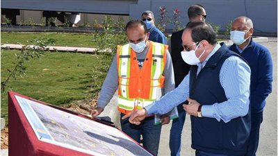 السيسي يتفقد مشروع تطوير محور مسطرد.. يكلف بمراعاة تطبيق أعلي المعايير الهندسية..توفير حياة كريمة للمواطنين بالمناطق العشوائية الجارى تطويرها