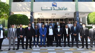 نائب محافظ قنا يناقش مع برلمان الشباب جهود الدولة في تنمية الريف