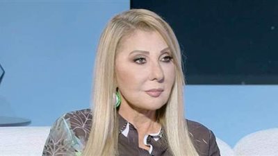 نادية الجندي: اشتغلت مع فنانة مبتعرفش.. والسقا طيرني في سكر زيادة