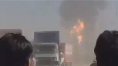 انفجار غامض على حدود إيران وأفغانستان يلتهم عشرات من شاحنات الوقود