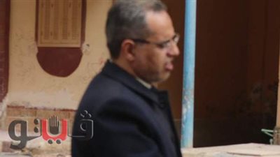 محافظ مطروح يقدم واجب العزاء لأسرة الفنان علي حميدة