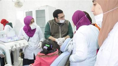 قافلة طبية بقرية الرماش بمدينة قنا