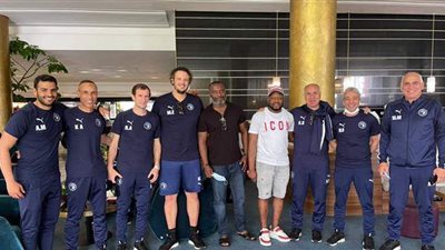 ديفونيه يزور بعثة بيراميدز في أبيدجان