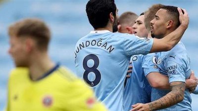 مان سيتي يكتسح توتنهام بثلاثية في الدوري الإنجليزي