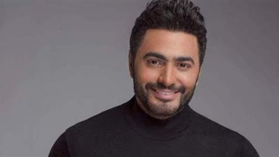 تامر حسني يؤجل طرح فيديو كليب «عيد الحب»: لا يمكن أتسرع
