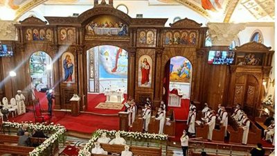 10 صور ترصد تدشين البابا تواضروس كنيسة العذراء مريم بالإسكندرية