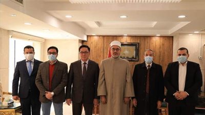 أمين البحوث الإسلامية يبحث مع كازاخستان التبادل الثقافي والعلمي