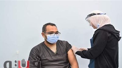 بدء تطعيم الأطقم الطبية بلقاح كورونا بـ