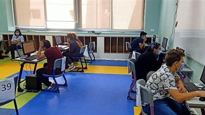 وزير التعليم يكشف موقف امتحانات طلاب الدبلومة الأمريكية