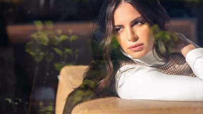 آمال ماهر تحتفل بعيد الحب على طريقتها الخاصة