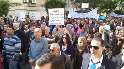 استمرار اعتصام هيئة التنسيق النقابية فى لبنان للمطالبة بزيادة الأجور