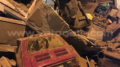 بالفيديو.. انهيار منزلين بالإسماعيلية وأنباء عن سقوط ضحايا ومصابين