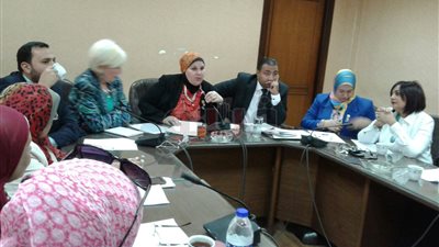 دورات تدريبية للمرأة بعمال مصر استعدادا للانتخابات العمالية (صور)