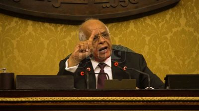 عبدالعال مهددا برفع الجلسة بسبب أزمة الأرز: «خلونا ننسى الموضوع ده»