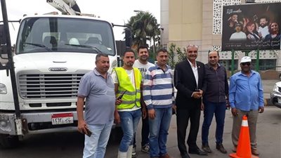 محافظ الجيزة يصدر كتابا دوريا بشأن الاستعداد الدائم للأمطار (صور)