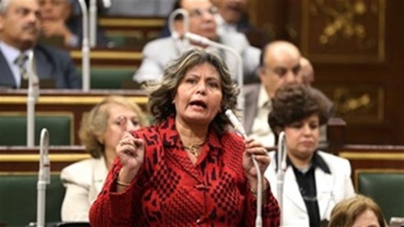 الدكتوره هاله مستكلى