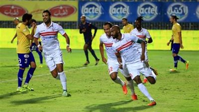 حكام مباراة طنطا والزمالك يتفقدون الملعب بعد انتهاء أزمة الأمن
