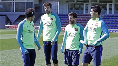 بالصور.. برشلونة يخوض مرانه الختامي قبل ديربي كتالونيا